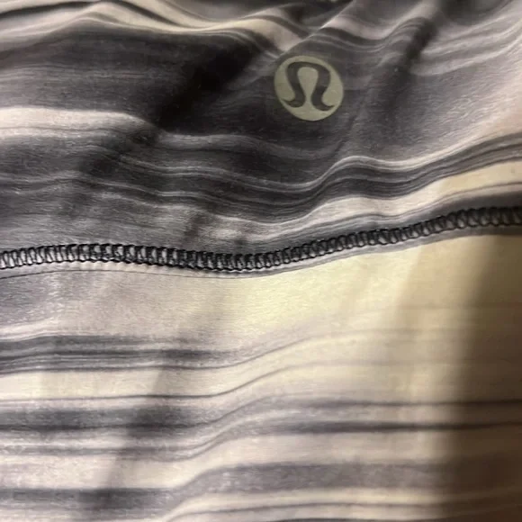 Lululemon Run Split Singlet Tank Top Mirage Deep Indigo Relaxed Fit Size 8 - Picture 5 of 5